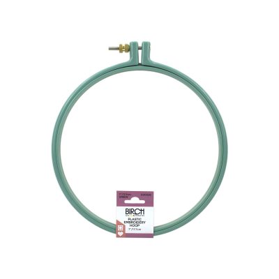 BIRCH PLASTIC EMBROIDERY HOOP GREEN - 7"
